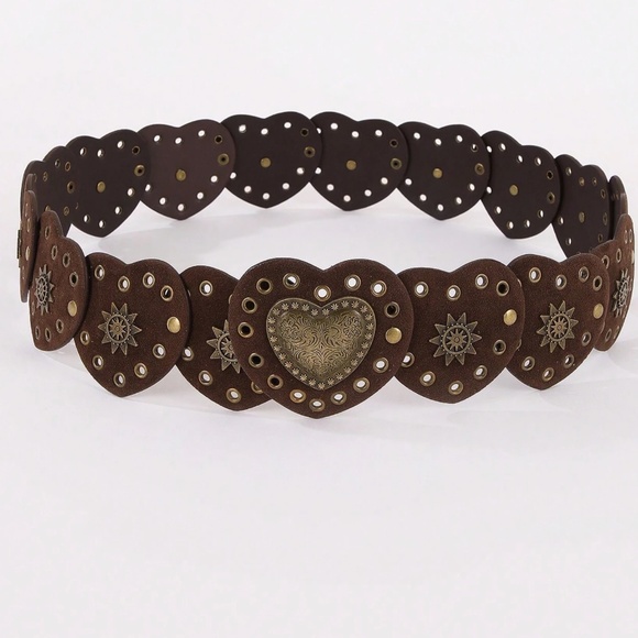 Luxe Vegan Leather Heart Grommet Statement Belt - Picture 3 of 9